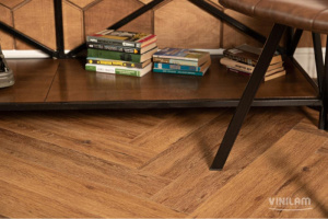 Виниловая плитка Vinilam Parquet Herringbone Glue GD11210 Де Вилль