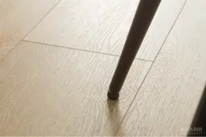 Виниловая плитка Vinilam Cork WPC 10140V Дуб Динан